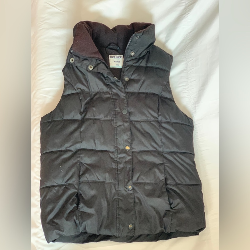 Vest black Old Navy Size Medium
